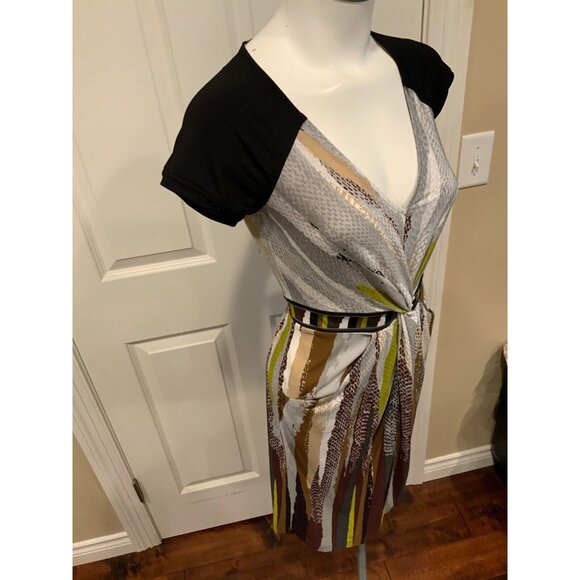 BCBG Max Azria "Ariana" Snakeskin Striped Twisted Dress w/ Cap Sleeves, Size XS - Picture 5 of 7